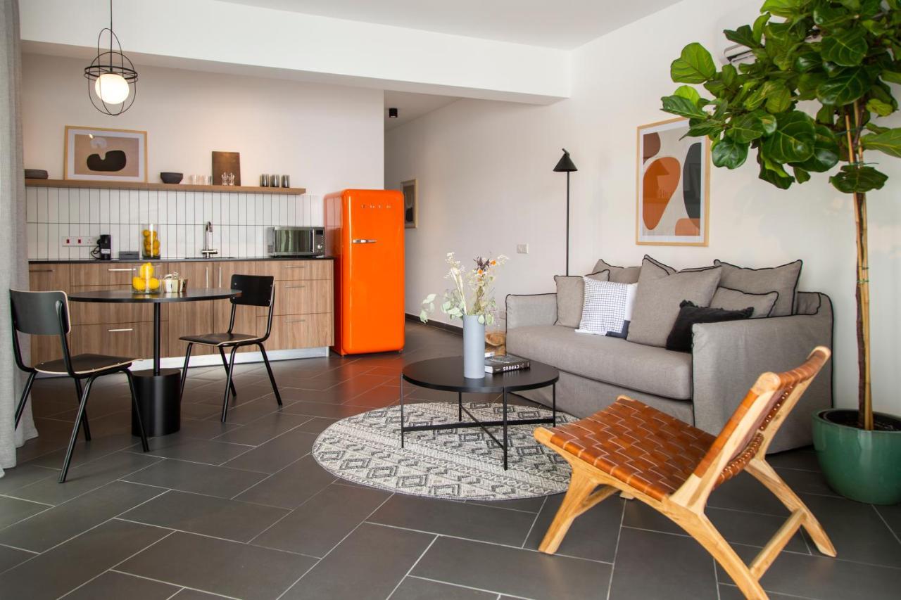 Liv Urban Suites Larnaca Exterior foto