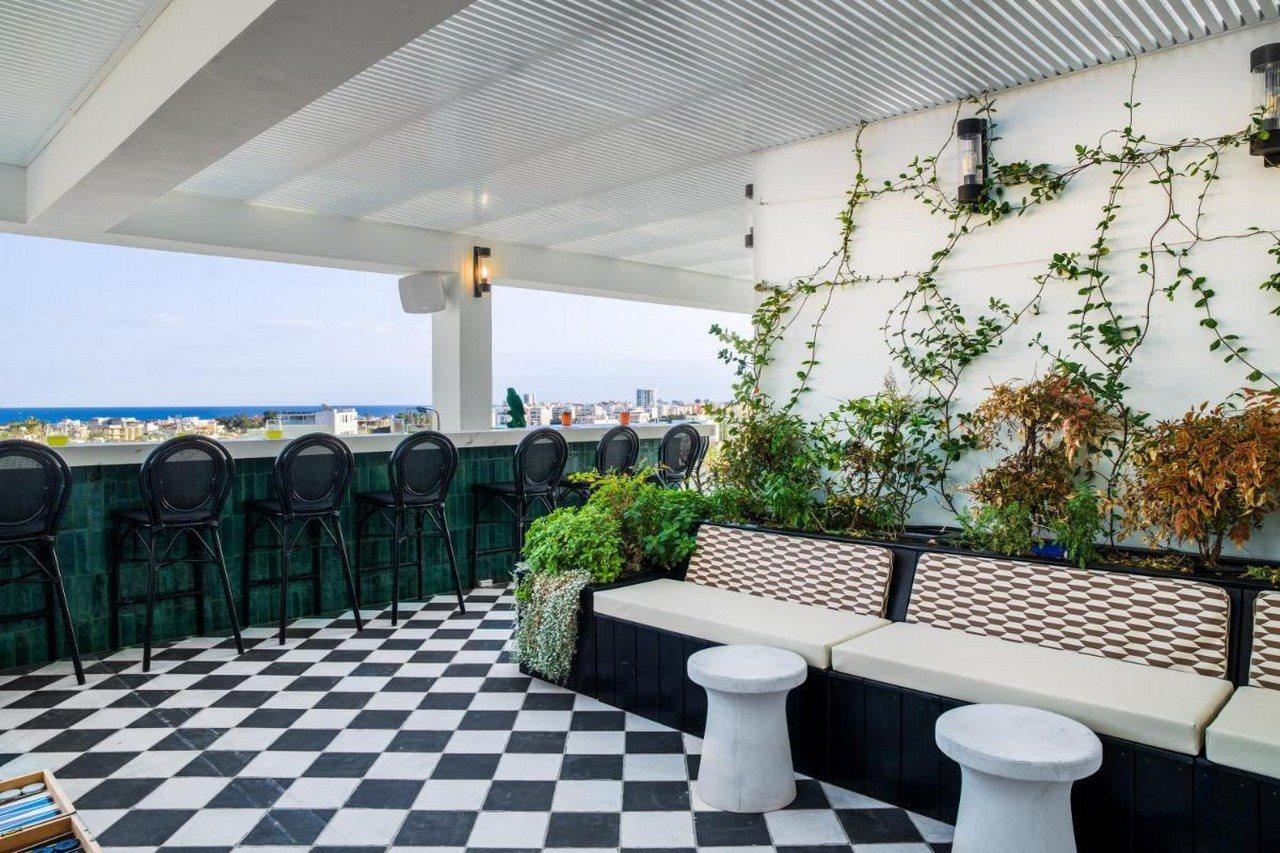 Liv Urban Suites Larnaca Exterior foto